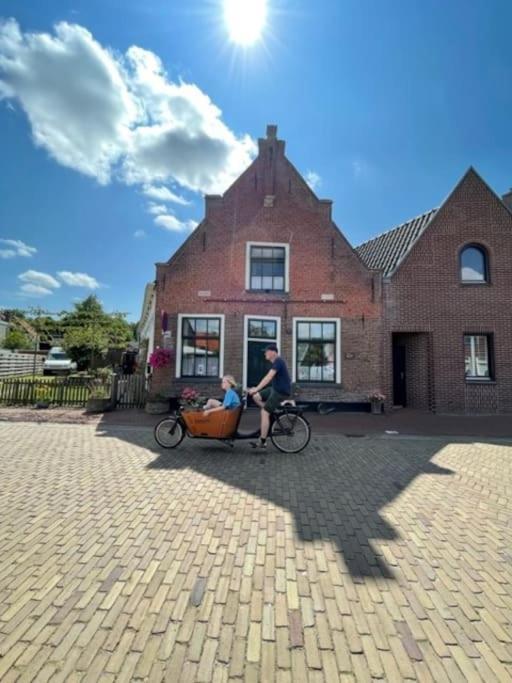 De Scheve Deur Villa Vollenhove Exterior foto